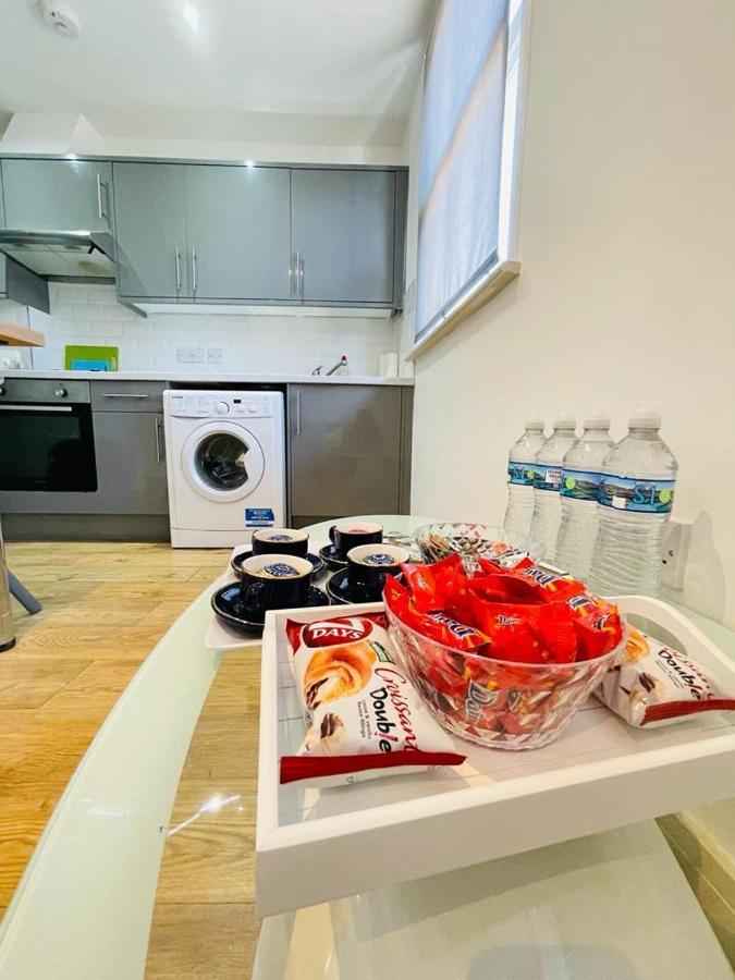 Lovely 2 Bedroom Serviced Apartment In ロンドン エクステリア 写真