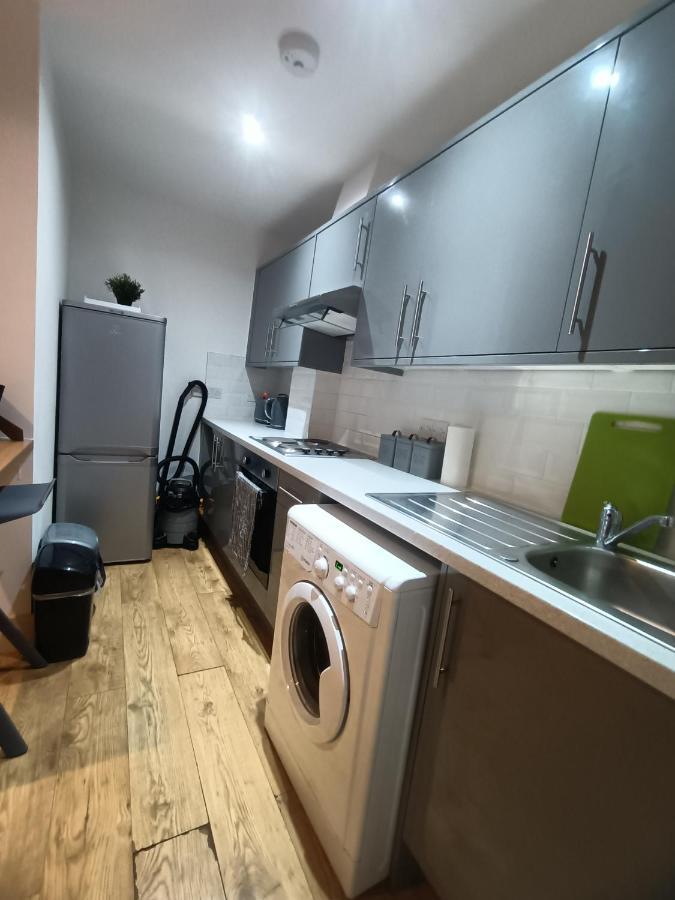 Lovely 2 Bedroom Serviced Apartment In ロンドン エクステリア 写真