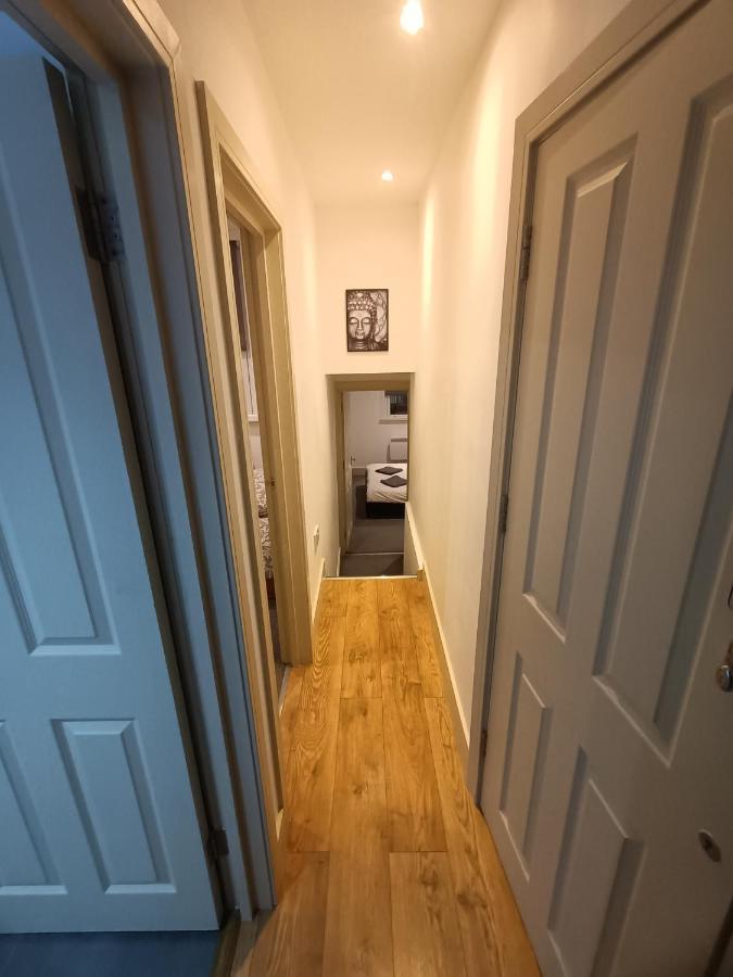 Lovely 2 Bedroom Serviced Apartment In ロンドン エクステリア 写真