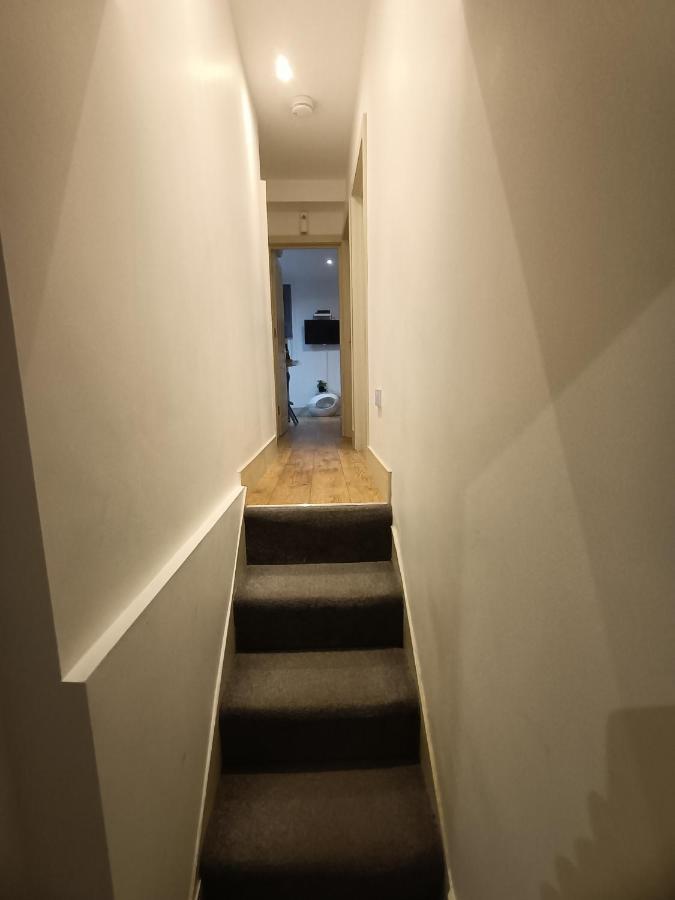 Lovely 2 Bedroom Serviced Apartment In ロンドン エクステリア 写真